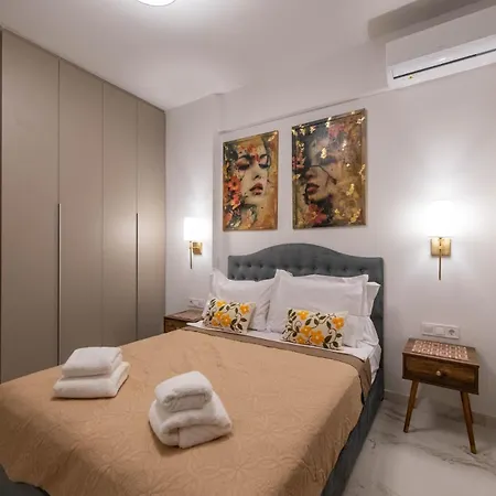 Zenon Homes 3nd Floor, Center شقة *