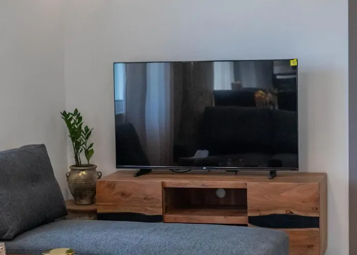 Zenon Homes 3nd Floor, Center 公寓 卡拉马塔