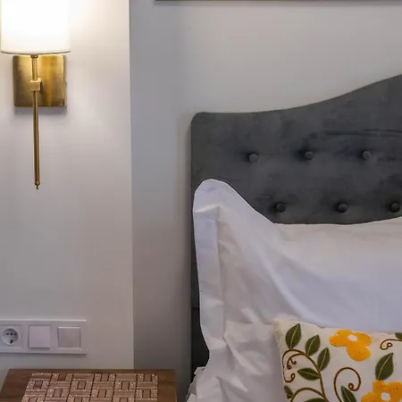 Zenon Homes 3nd Floor, Center * Kalamata