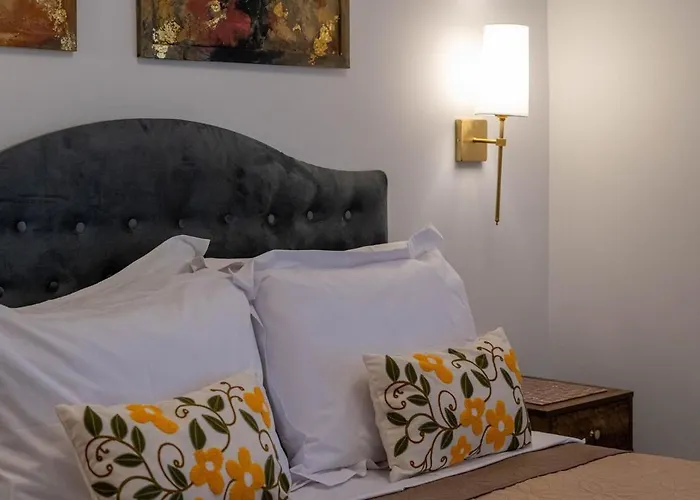 Apartamento Zenon Homes 3nd Floor, Center