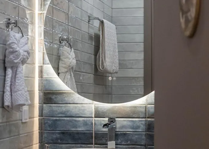 Zenon Homes 3nd Floor, Center Kalamata